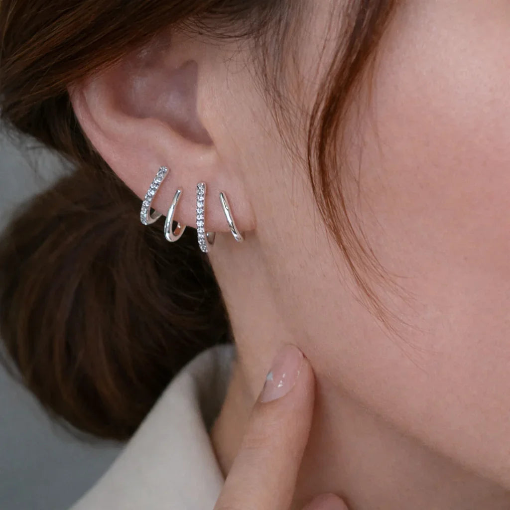 Yara Grace | Earrings style griffe with Zircons