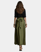Sibongile Rose | Skirt midi + Shirt Black Included