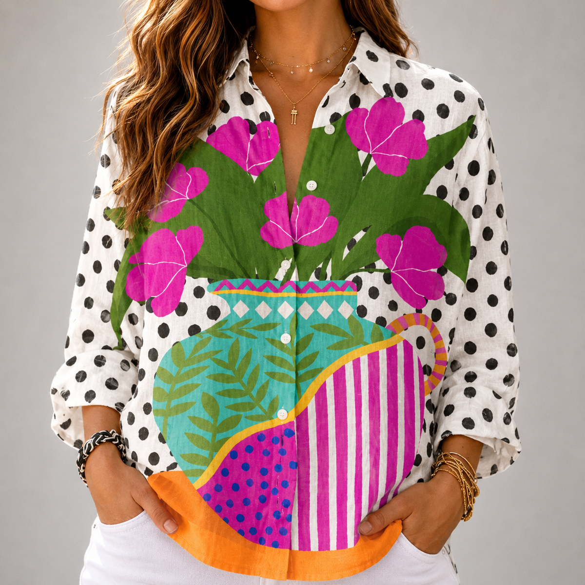 Nia | Blouse Blooming Vase