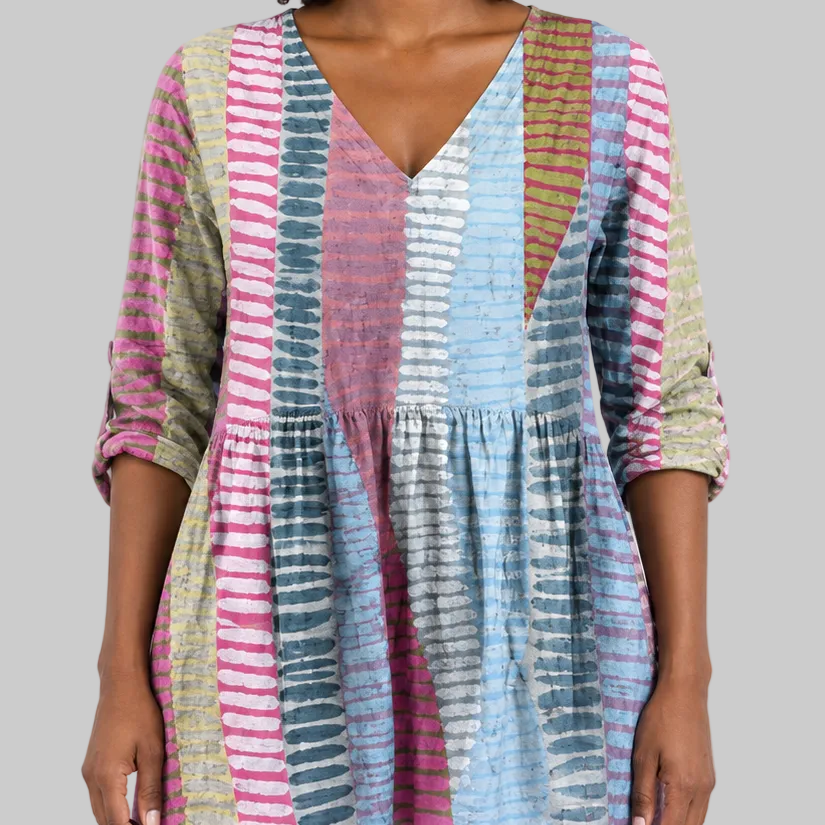 Margo | Long Blouse with V-Neck