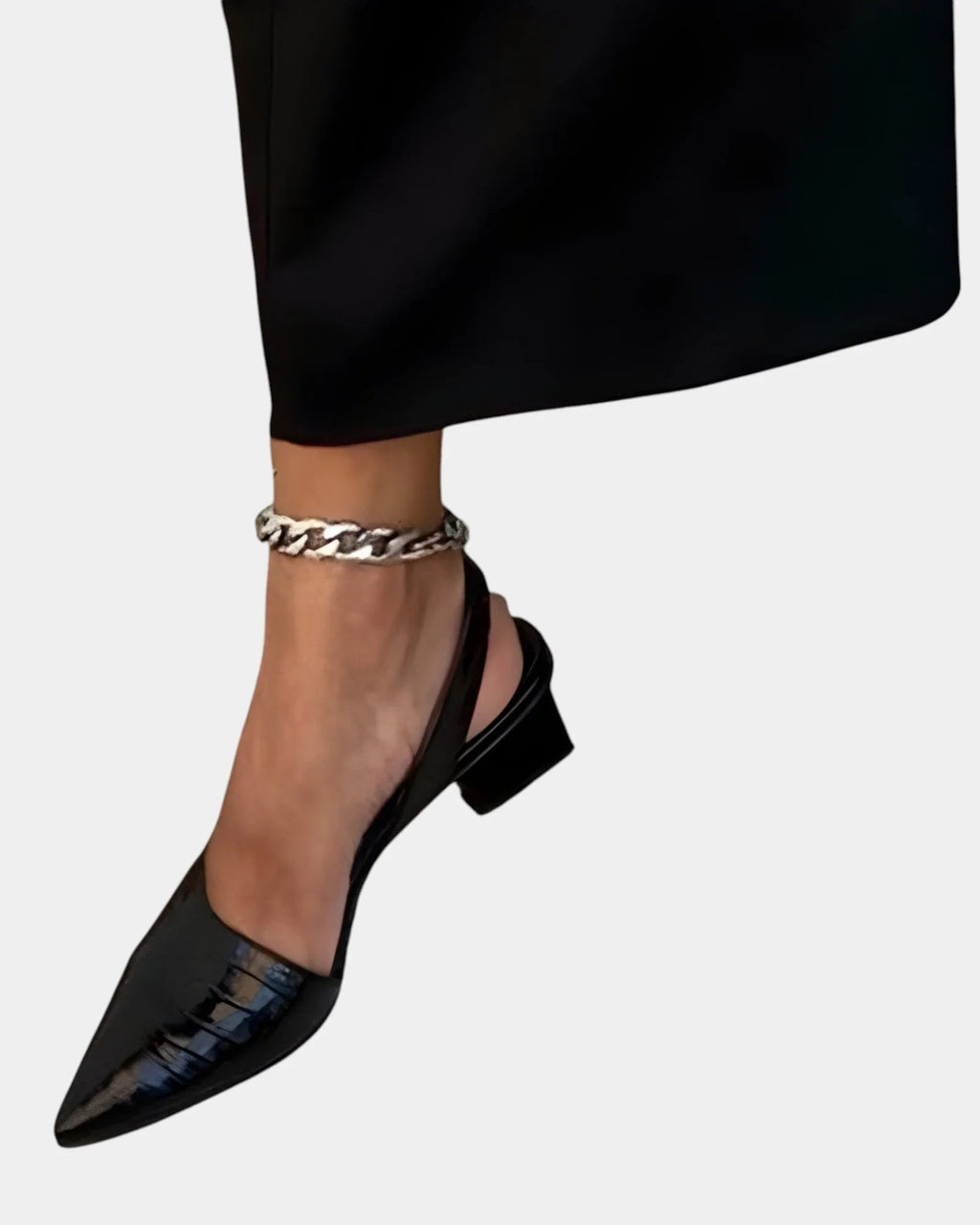 Janelle Grace | Heels Orthopaedic