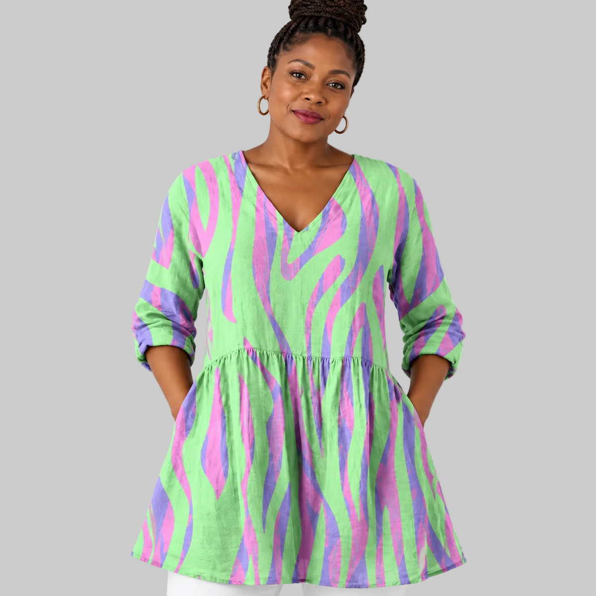 Lyla | Long Blouse with V-Neck