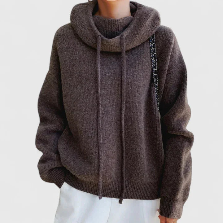 Marie | Pull Douillet avec Col Haut et Capuche