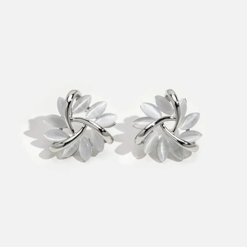 Charlotte | Boucles d'Oreilles en Or avec Fleurs d'Opale
