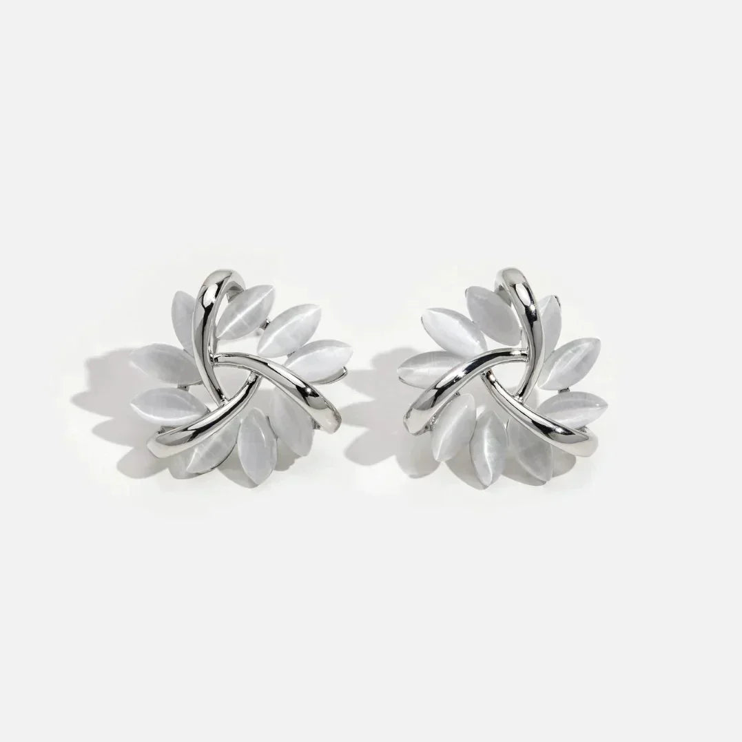 Charlotte | Boucles d'Oreilles en Or avec Fleurs d'Opale