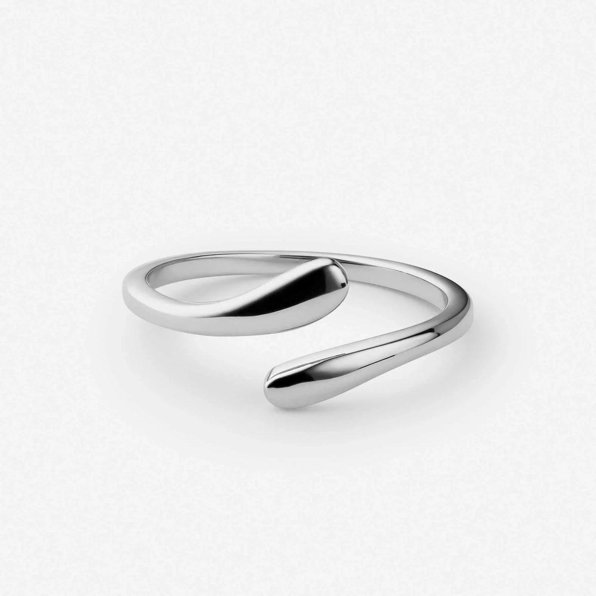 Yasmin Grace | Soft Embrace Ring